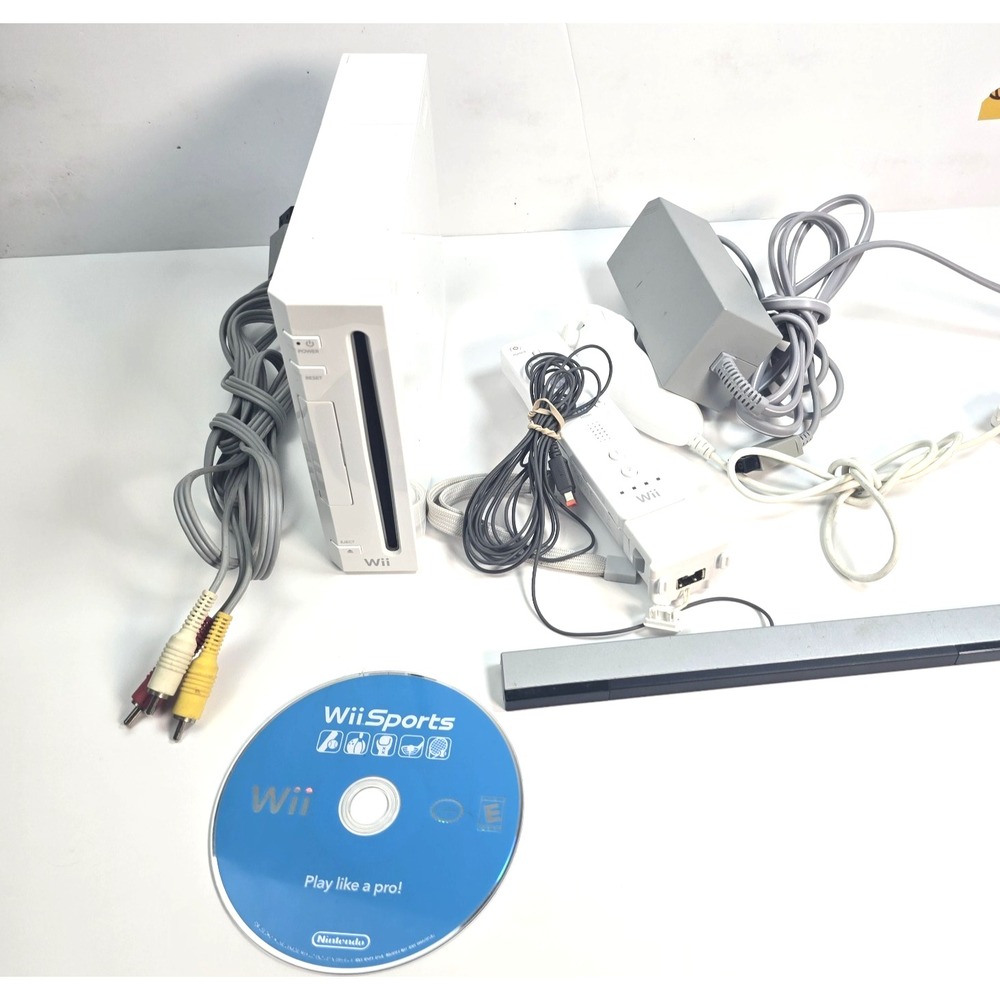 Nintendo Wii (RVL-001) White Console Bundle With Wii Sports Wiimote Nunchuck